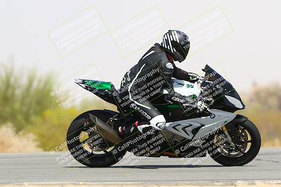 media/Mar-28-2022-Superbike Trackdays (Mon) [[b8603d0f67]]/Advanced Group (1pm-130pm)/Turn 9/